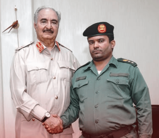 عمر مراجع وخليفة حفتر